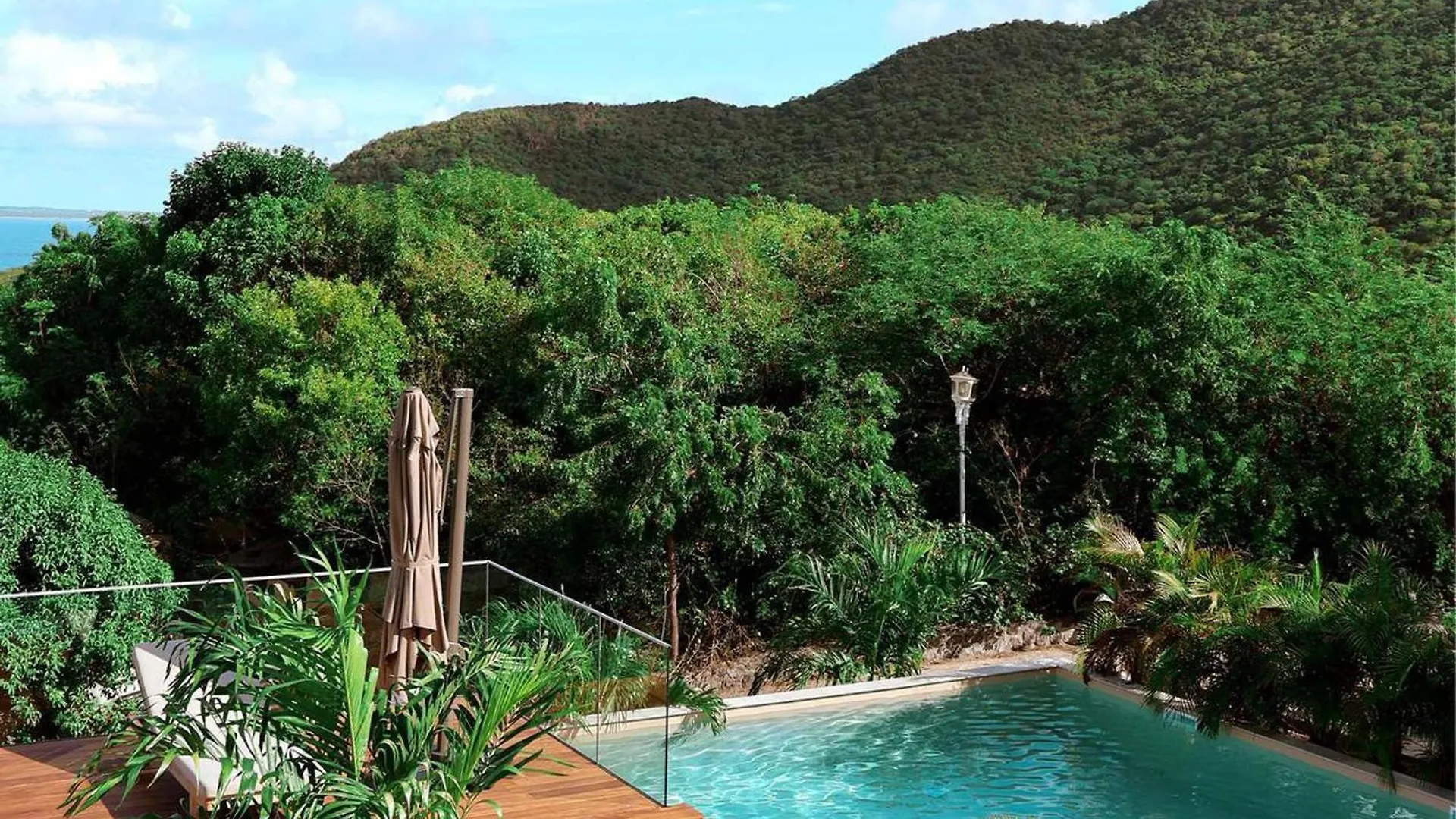 Duplex Luxueux Avec Jacuzzi Prive Et Piscine A Debordements - Fr-1-734-65 Apartment Marigot